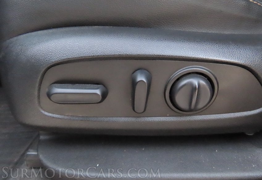2020 Chevrolet Traverse Premier - Image 31