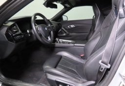 2020 BMW Z4 sDrive 30i - Image 13