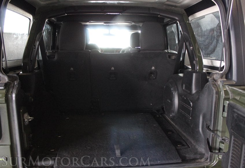 2021 Jeep Wrangler Unlimited - Image 40
