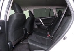 2017 Toyota RAV4 LE - Image 19