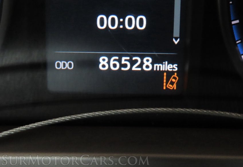 2017 Toyota RAV4 LE - Image 43