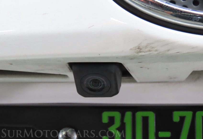 2017 Toyota RAV4 LE - Image 14