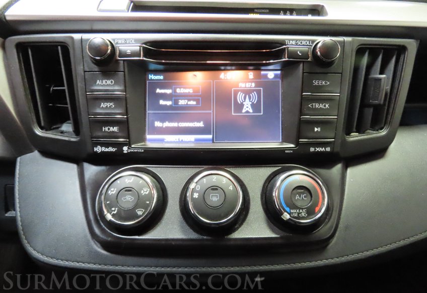 2017 Toyota RAV4 LE - Image 48