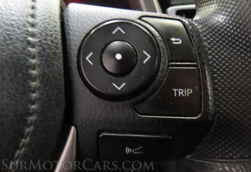 2017 Toyota RAV4 LE - Image 42