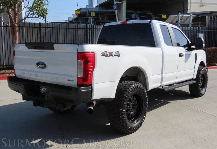 2019 Ford F-250 Super Duty XL - Image 9