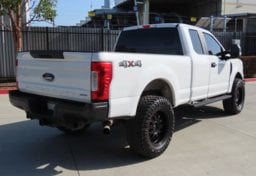 2019 Ford F-250 Super Duty XL - Image 9