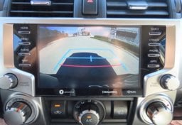 2020 Toyota 4Runner  Premium - Image 12