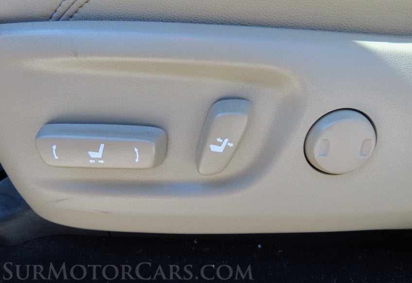 2020 Toyota 4Runner  Premium - Image 26