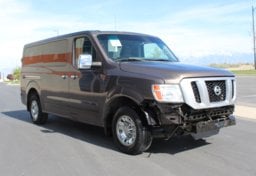 2016 Nissan NV 3500 HD SV - Image 4