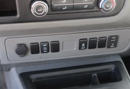 2016 Nissan NV 3500 HD SV - Image 52