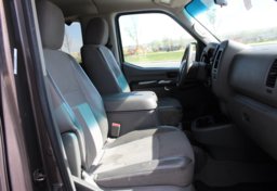 2016 Nissan NV 3500 HD SV - Image 30