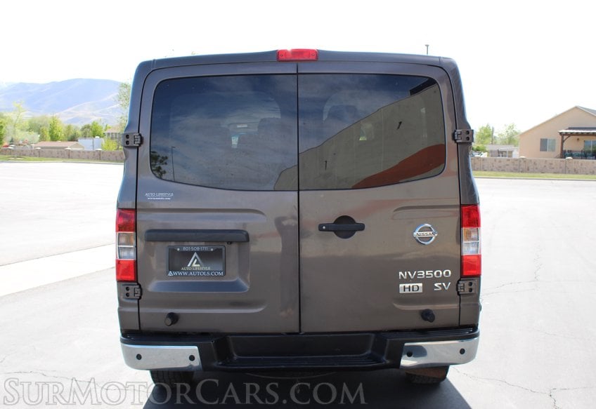 2016 Nissan NV 3500 HD SV - Image 11