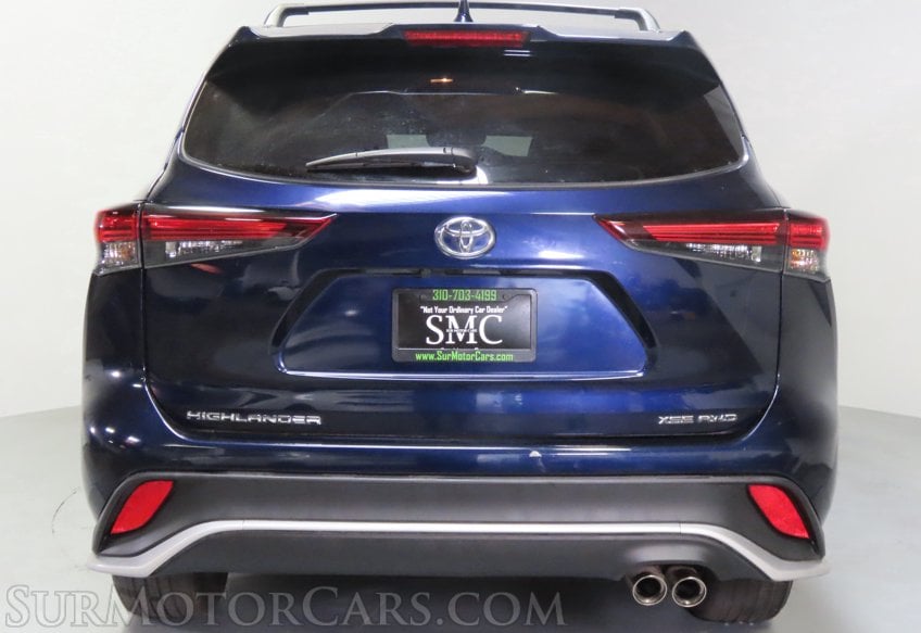 2024 Toyota Highlander XSE AWD - Image 11