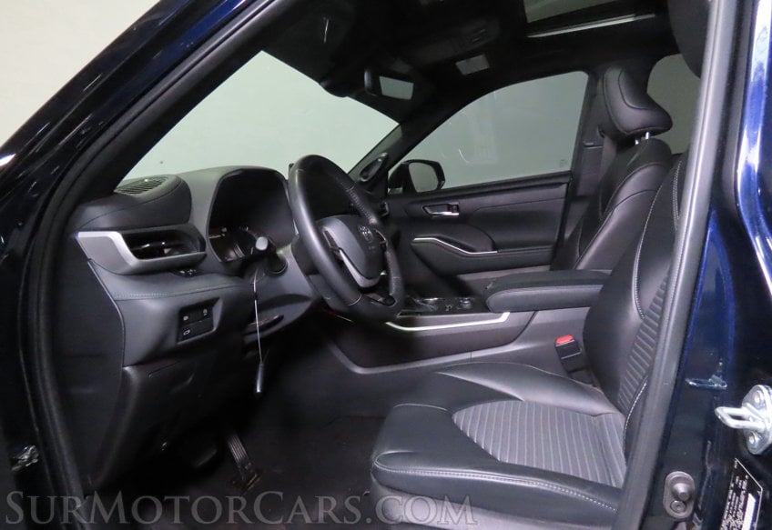 2024 Toyota Highlander XSE AWD - Image 59