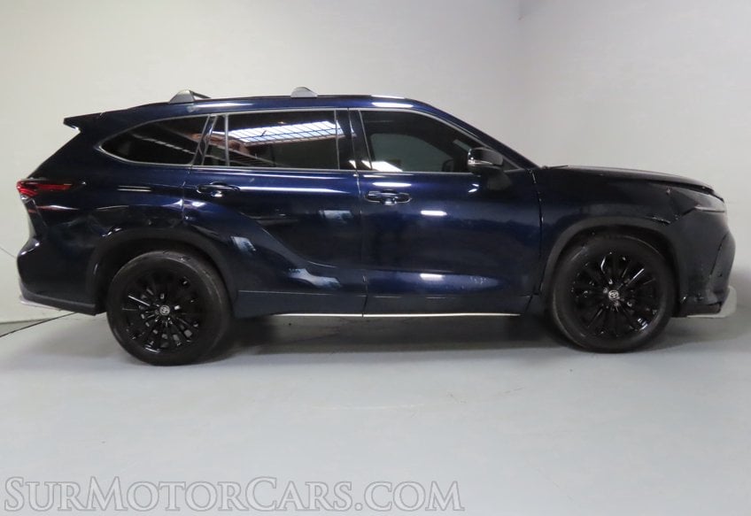 2024 Toyota Highlander XSE AWD - Image 5