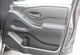 2026 Nissan Frontier - Image 41
