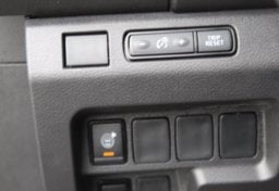 2026 Nissan Frontier - Image 49