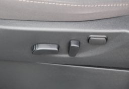 2026 Nissan Frontier - Image 40