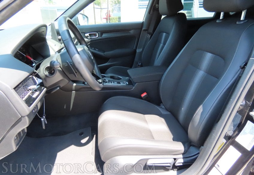 2025 Honda Civic Sport - Image 38