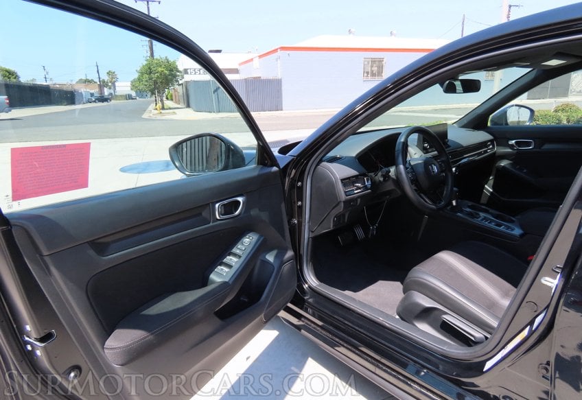 2025 Honda Civic Sport - Image 35