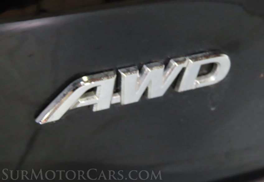 2025 Toyota RAV4 Hybrid XLE - Image 23