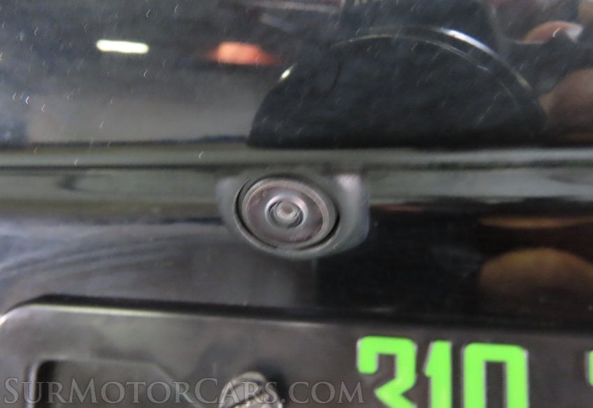 2025 Toyota RAV4 Hybrid XLE - Image 19