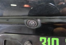 2025 Toyota RAV4 Hybrid XLE - Image 19