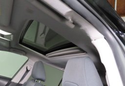 2025 Toyota RAV4 Hybrid XLE - Image 27