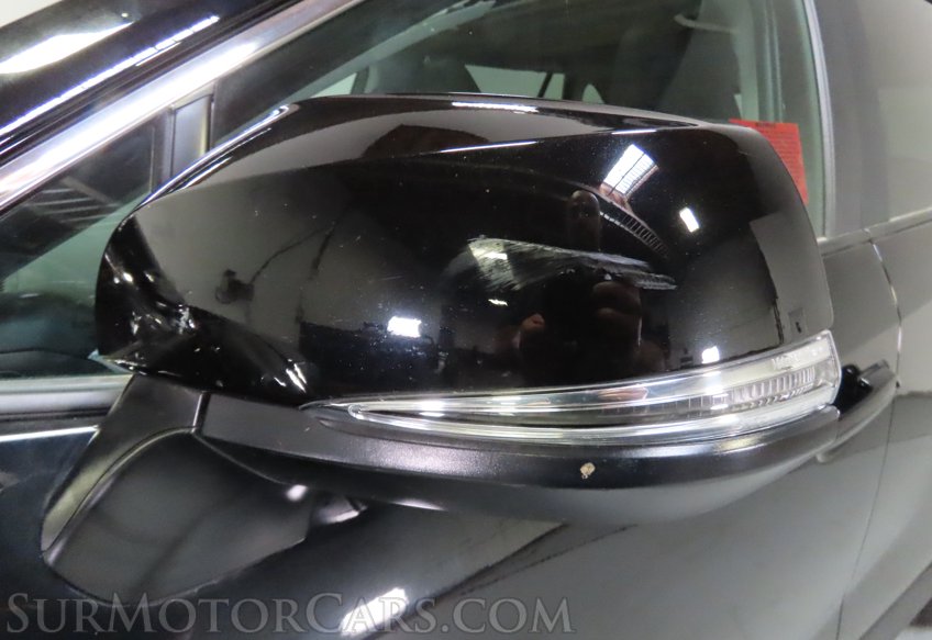 2025 Toyota RAV4 Hybrid XLE - Image 36