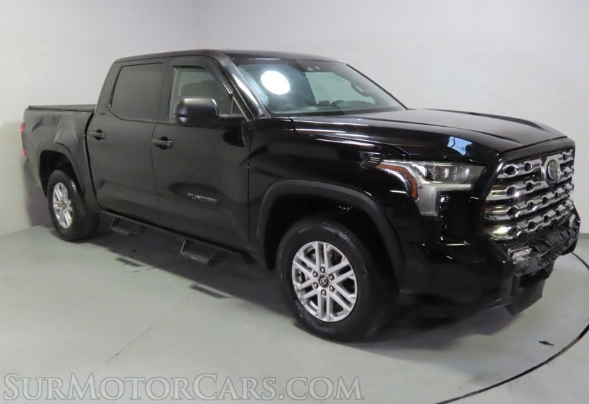 2025 Toyota Tundra SR5 - Image 2