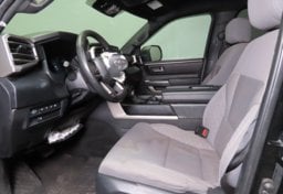 2025 Toyota Tundra SR5 - Image 25