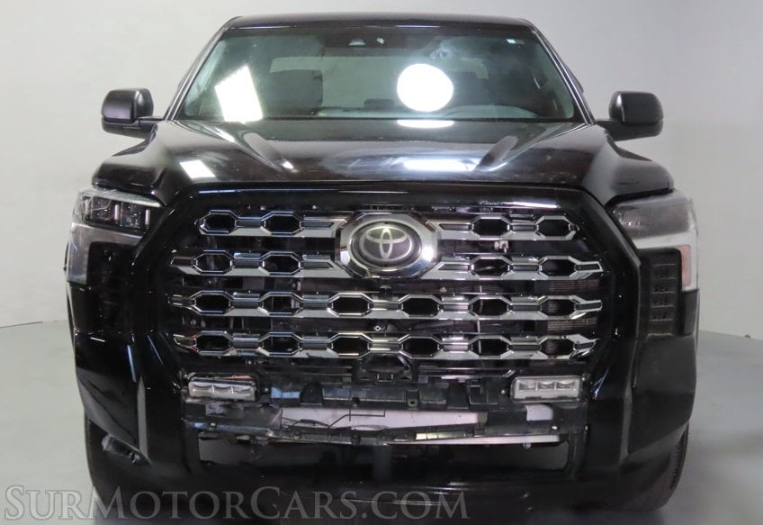 2025 Toyota Tundra SR5 - Image 12