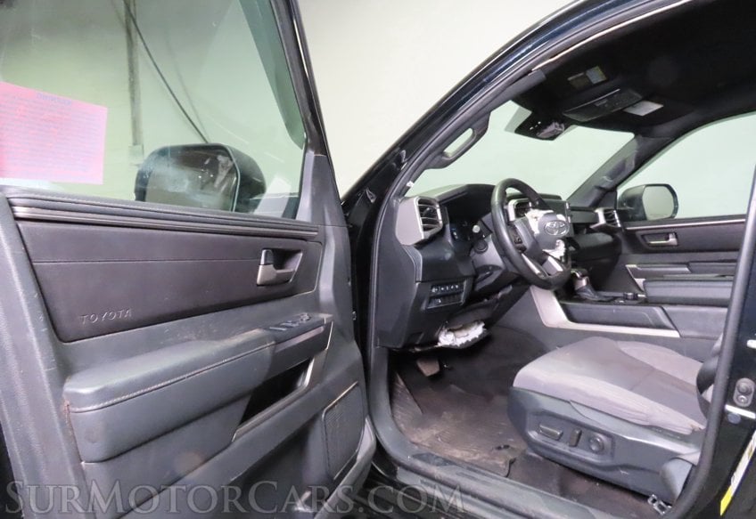 2025 Toyota Tundra SR5 - Image 28