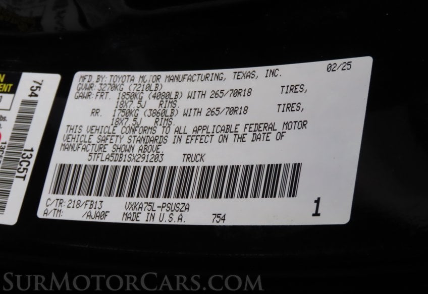 2025 Toyota Tundra SR5 - Image 24