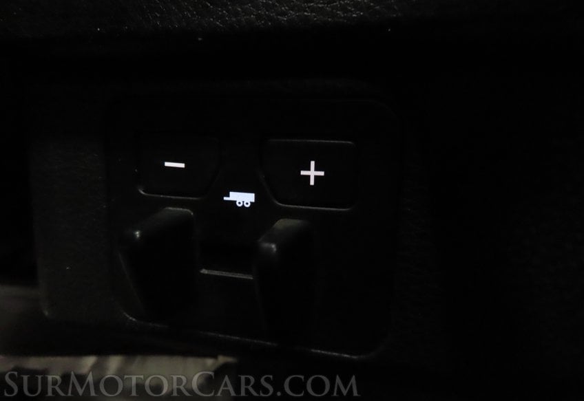 2025 Toyota Tundra SR5 - Image 46