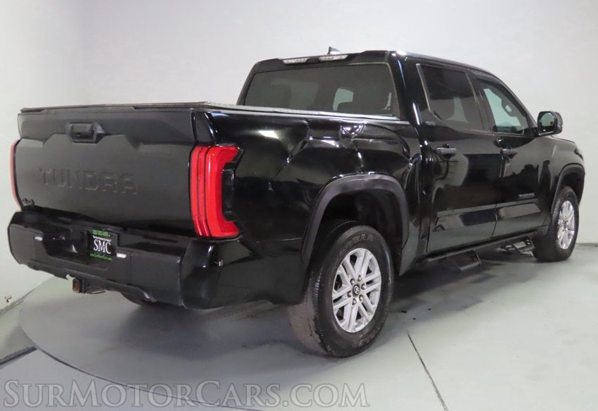 2025 Toyota Tundra SR5 - Image 9