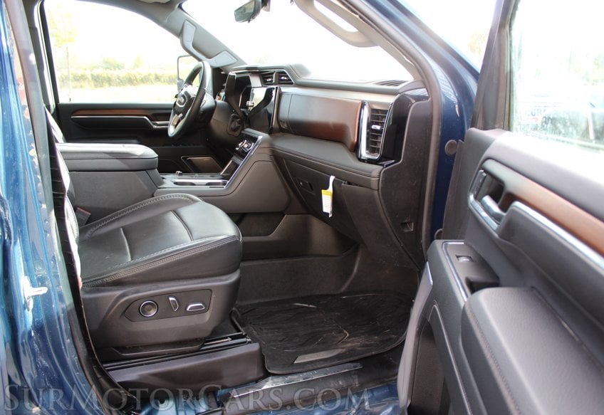 2024 GMC Sierra 2500HD Denali - Image 50
