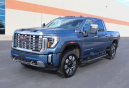 2024 GMC Sierra 2500HD Denali - Image 1