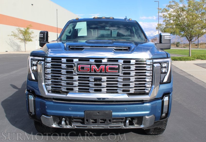 2024 GMC Sierra 2500HD Denali - Image 37