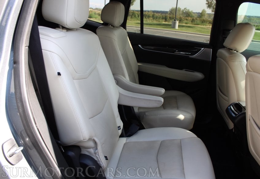 2021 Cadillac XT6 - Image 39