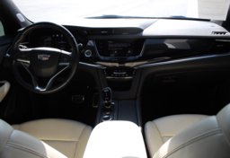 2021 Cadillac XT6 - Image 66