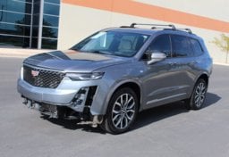 2021 Cadillac XT6 - Image 2