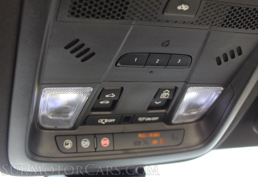 2021 Cadillac XT6 - Image 70
