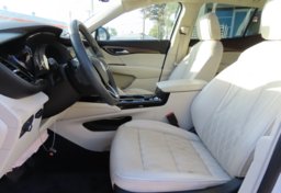 2023 Buick Envision AWD - Image 38