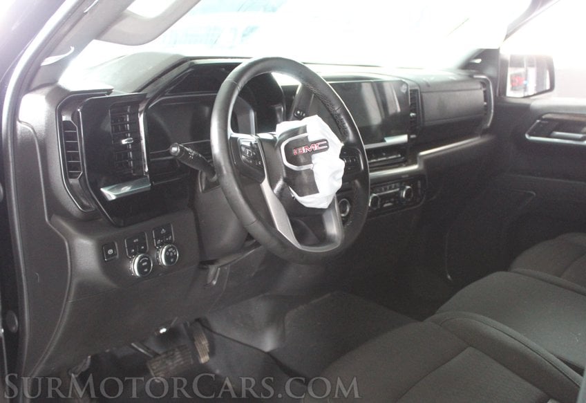 2024 GMC Sierra 1500 Elevation - Image 35