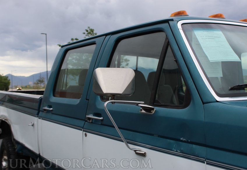 1995 Ford F-350 XL - Image 20