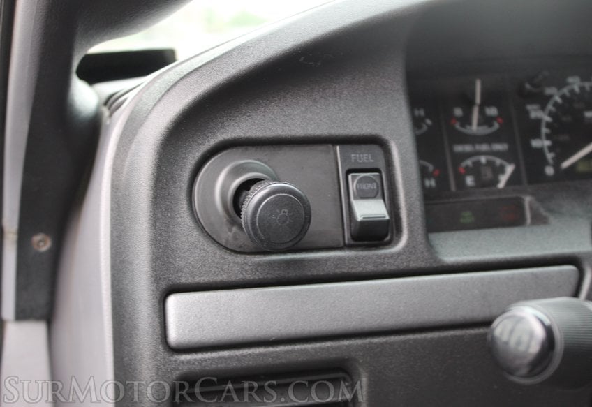 1995 Ford F-350 XL - Image 61