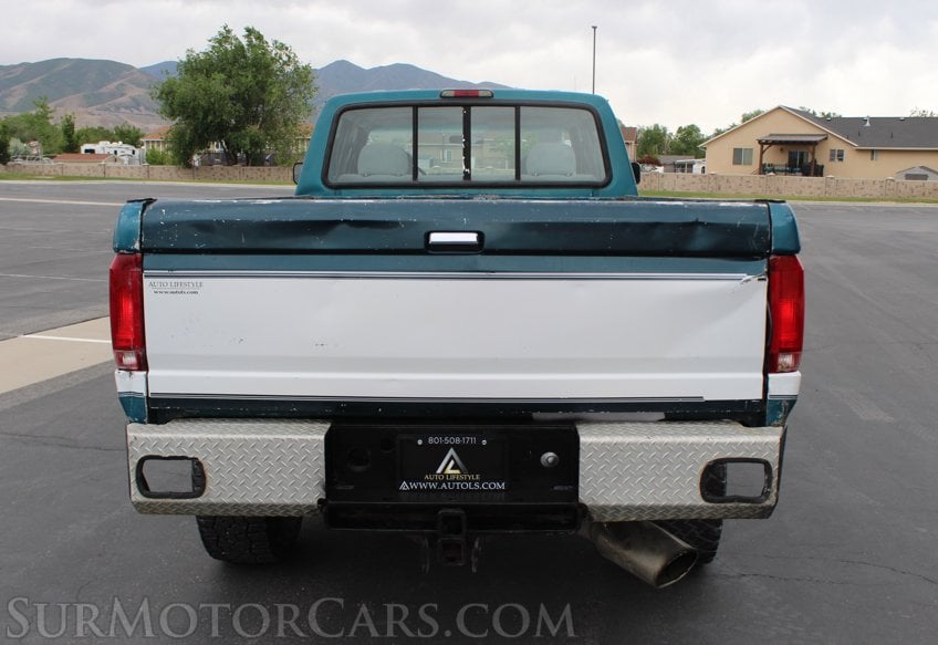 1995 Ford F-350 XL - Image 17