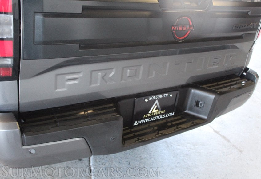 2025 Nissan Frontier PRO-4X - Image 24