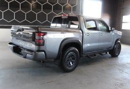2025 Nissan Frontier PRO-4X - Image 7